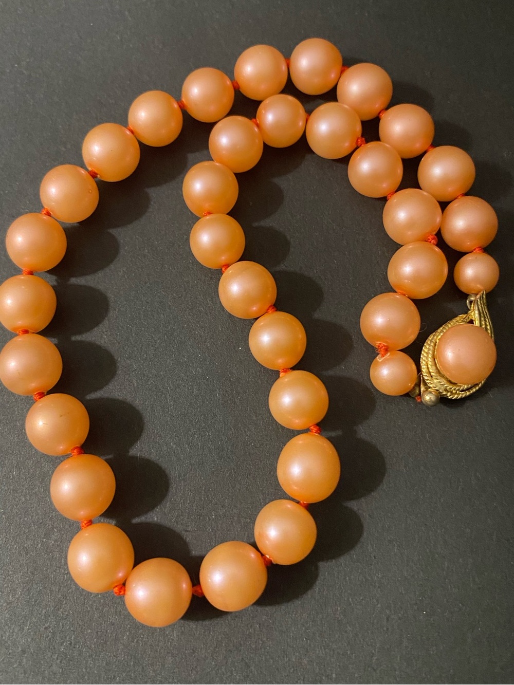 Vintage Vogue Hand Knotted Coral-Peach Faux Pearl Glass Beads Necklace Chocker